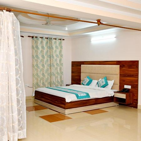 Hotel Prasanna Inn Rishīkesh Zewnętrze zdjęcie