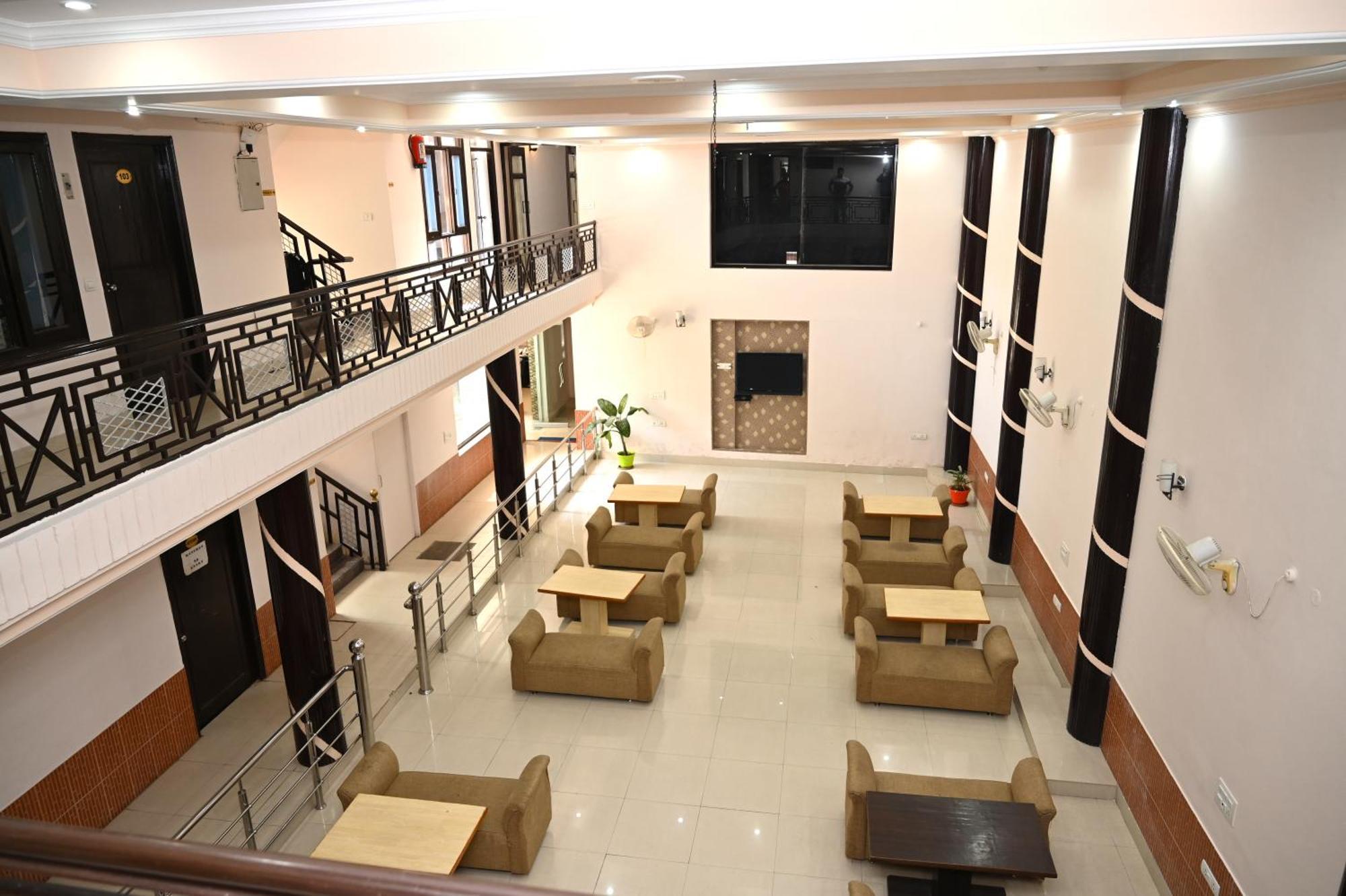 Hotel Prasanna Inn Rishīkesh Zewnętrze zdjęcie