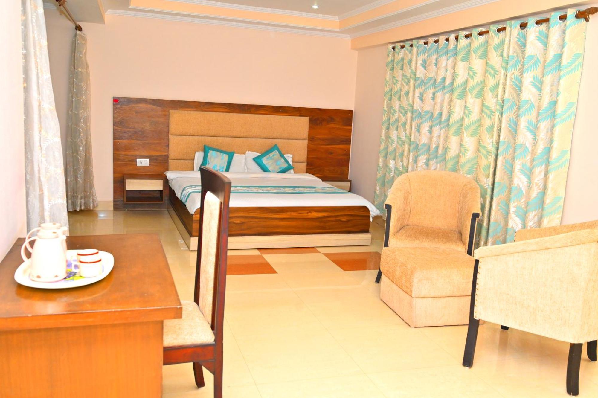 Hotel Prasanna Inn Rishīkesh Zewnętrze zdjęcie